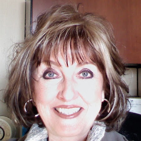 Ruth Lincoln Photo 12