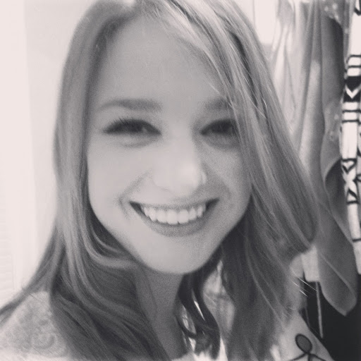 Elizabeth Huber Photo 29