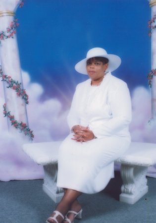 Betty Turner Photo 10