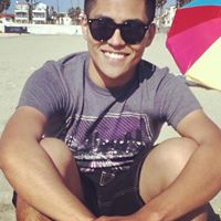 Alex Flores Photo 41