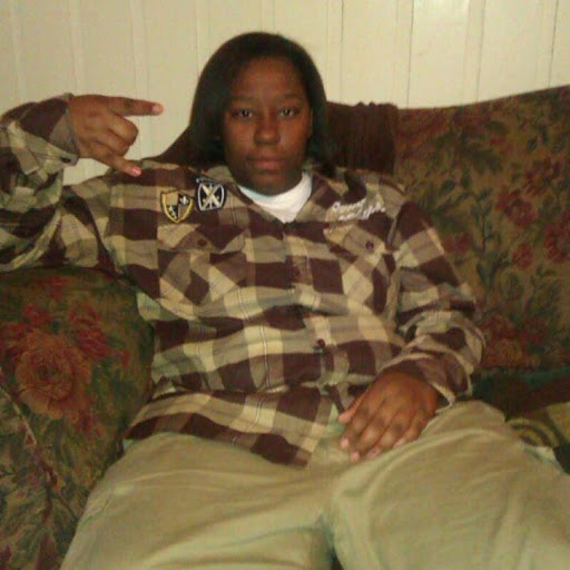Crystal Spencer Photo 16