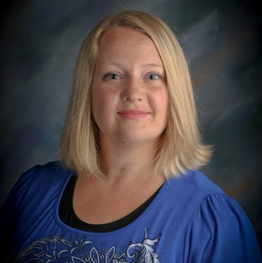 Amy Burge Photo 12
