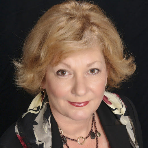 Denise Burton Photo 14