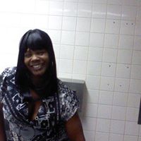 Yolanda Tucker Photo 26