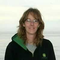 Elizabeth Howery Photo 4