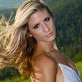 Kelly Lay Photo 21