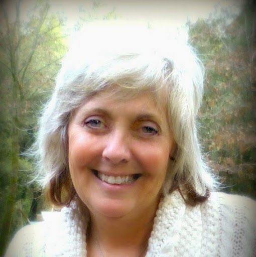 Susan Reuter Photo 23