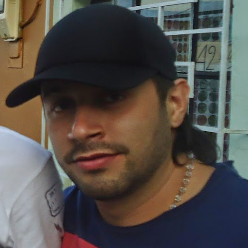 Alejandro Moncada Photo 7