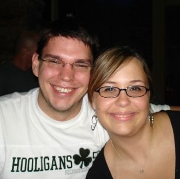 Erin Saunders Photo 17