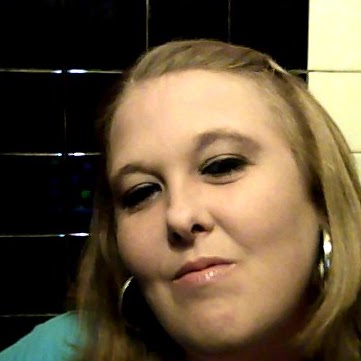 Debra Rivera Photo 30