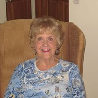 Renae Larson Photo 17