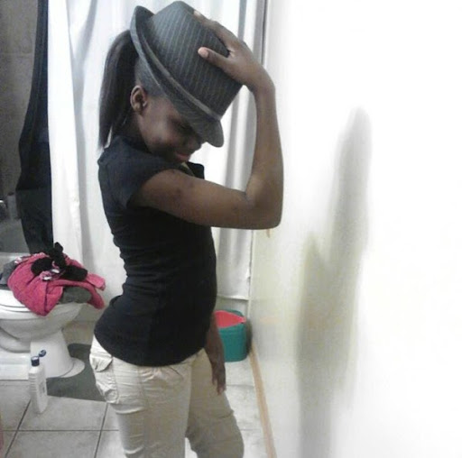 Danyell Johnson Photo 8