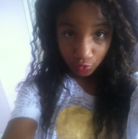 Nia Bell Photo 5