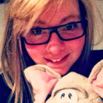 Laura Massingham Photo 3