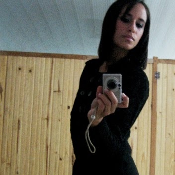 Carol Mariano Photo 29