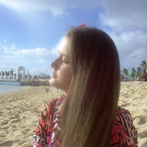 Candace Green Photo 15