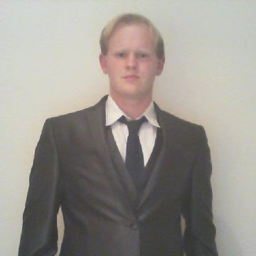 Robert Dicker Photo 12