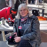Joanne Lowe Photo 35
