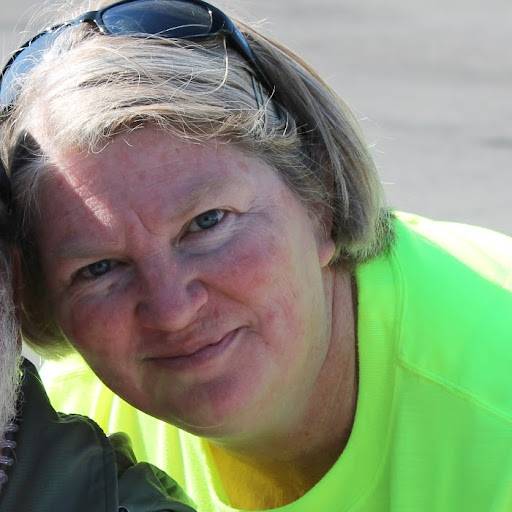 Jenni Taylor Photo 9