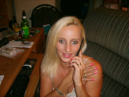 Laura Dean Photo 45