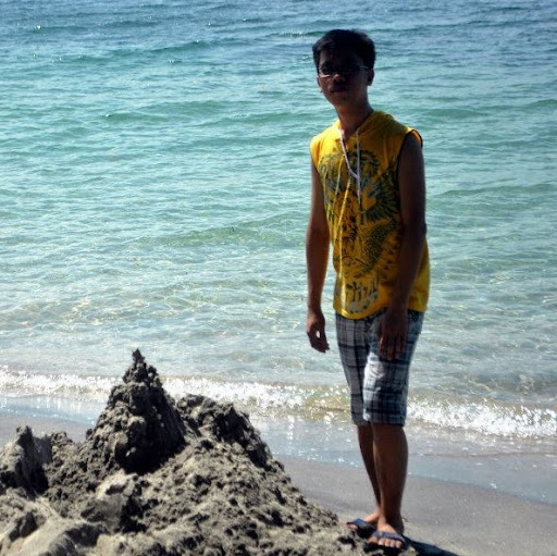 Jeffrey Reyes Photo 16