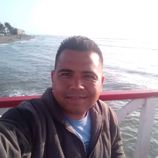 Alberto Romero Photo 30