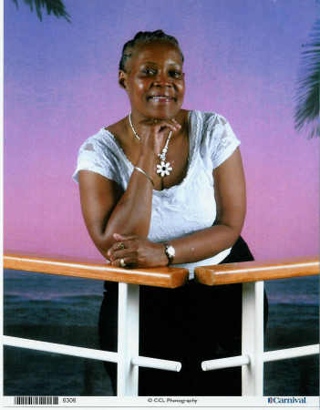 Dorothy Powell Photo 13