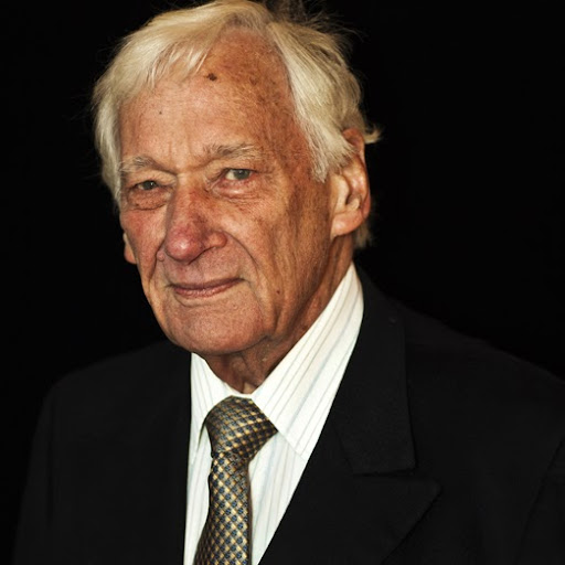 Bruce Plummer Photo 30