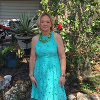 Lora Bowman Photo 12