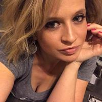 Kristen Howe Photo 7