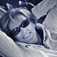 Helen Gay Photo 7