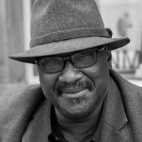 Timothy Hinton Photo 36