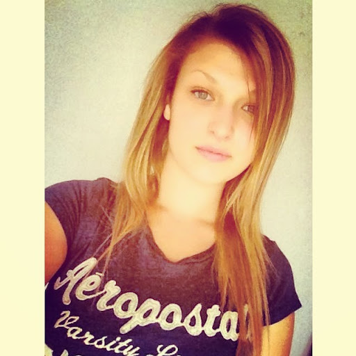 Kimberly Marchand Photo 14