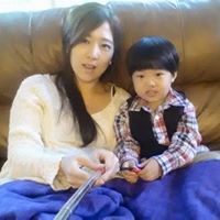 Jenny Song Photo 26