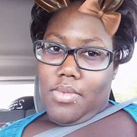 Stephanie Lewis Photo 8