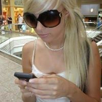 Nicole Young Photo 9