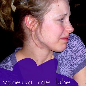 Vanessa Luke Photo 13