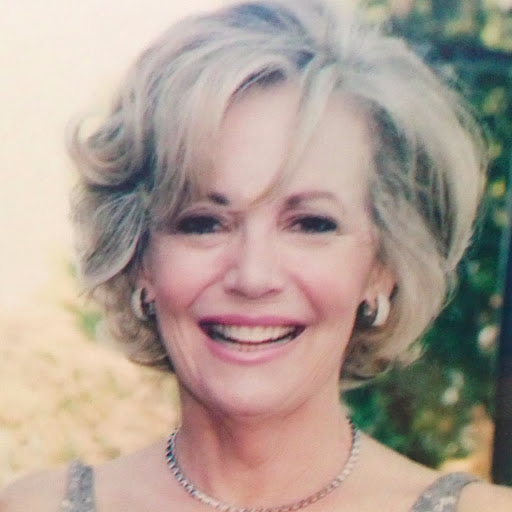 Elizabeth Healey Photo 15
