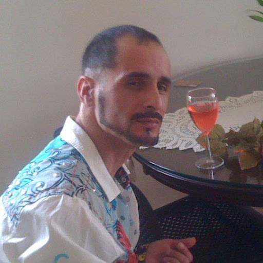 Anibal Gonzalez Photo 28