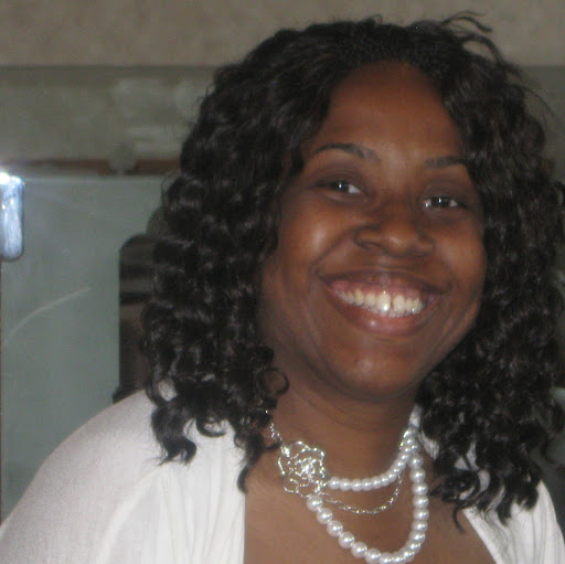 Vivian Richardson Photo 29