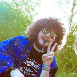 Dylan Moore Photo 10