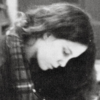 Sara Mckinnon Photo 30