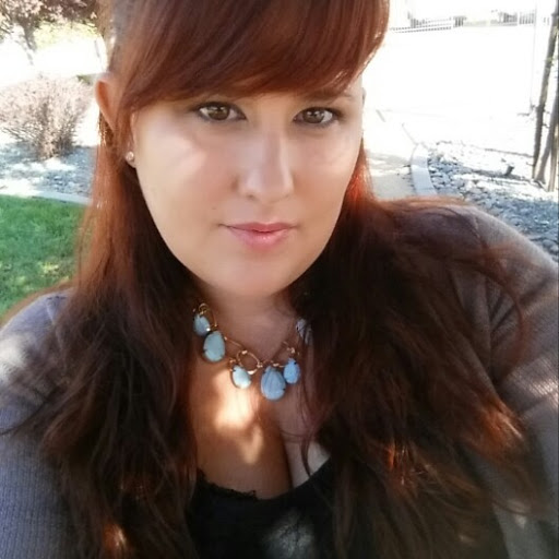 Tricia Lee Photo 29