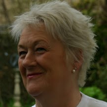 Sue Cox Photo 28