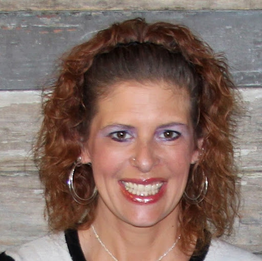 Angela Townsend Photo 32