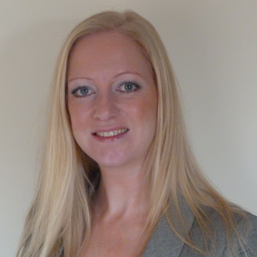 Rebecca Stanley Photo 44