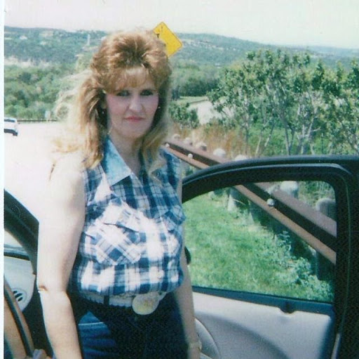Melissa Belcher Photo 10