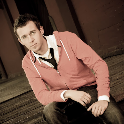 Clint Roberts Photo 41