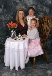 Kelly Bogard Photo 14