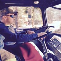 Robby Gray Photo 11